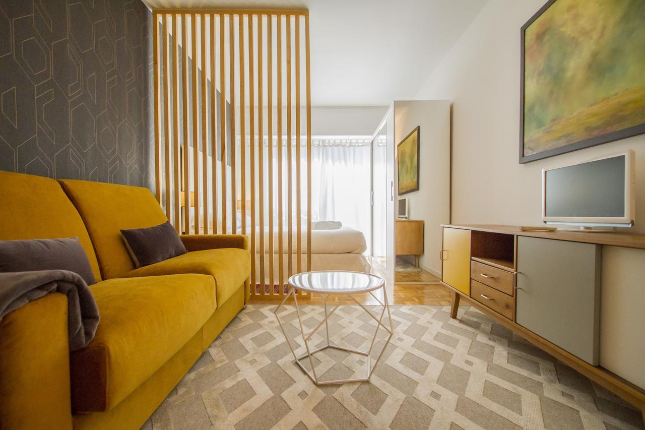 Charming Puerta De Atocha Madrid Apartment Exterior photo